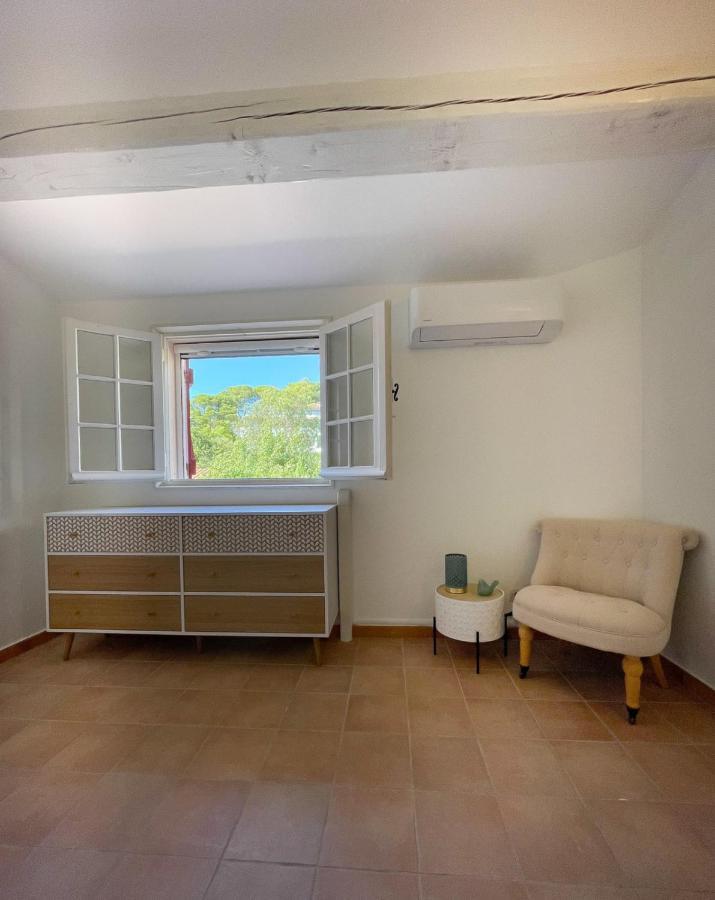Superb Apartment With Balcony Near The Beach Saint-Raphaël المظهر الخارجي الصورة