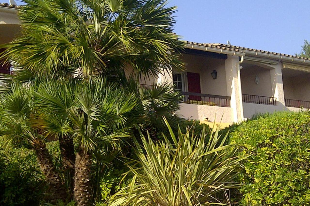 Superb Apartment With Balcony Near The Beach Saint-Raphaël المظهر الخارجي الصورة